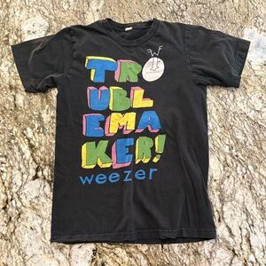 Vintage Y2K Weezer Troublemaker Album shirt